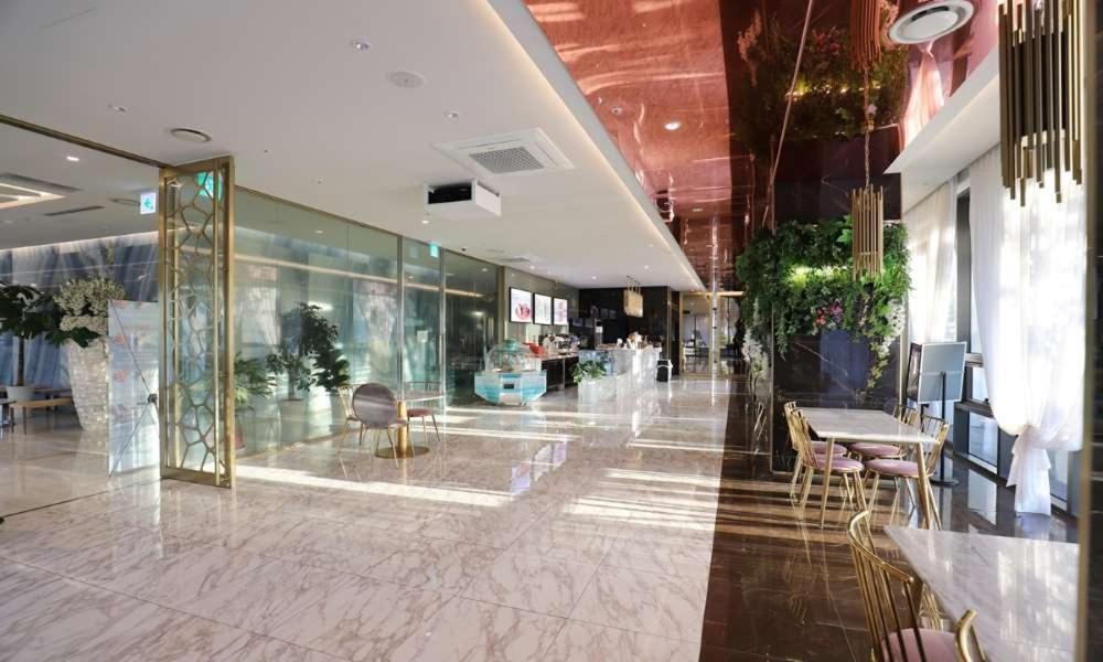 Chuncheon Eston Hotel Екстериор снимка
