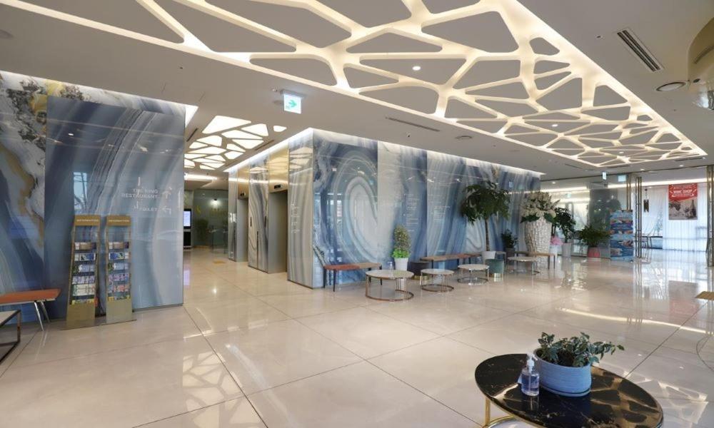 Chuncheon Eston Hotel Екстериор снимка