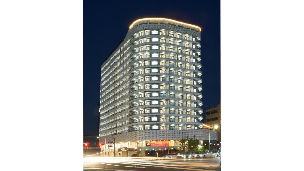 Chuncheon Eston Hotel Екстериор снимка