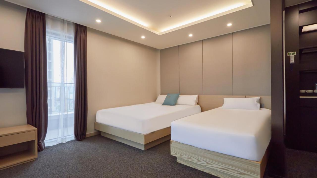 Chuncheon Eston Hotel Екстериор снимка