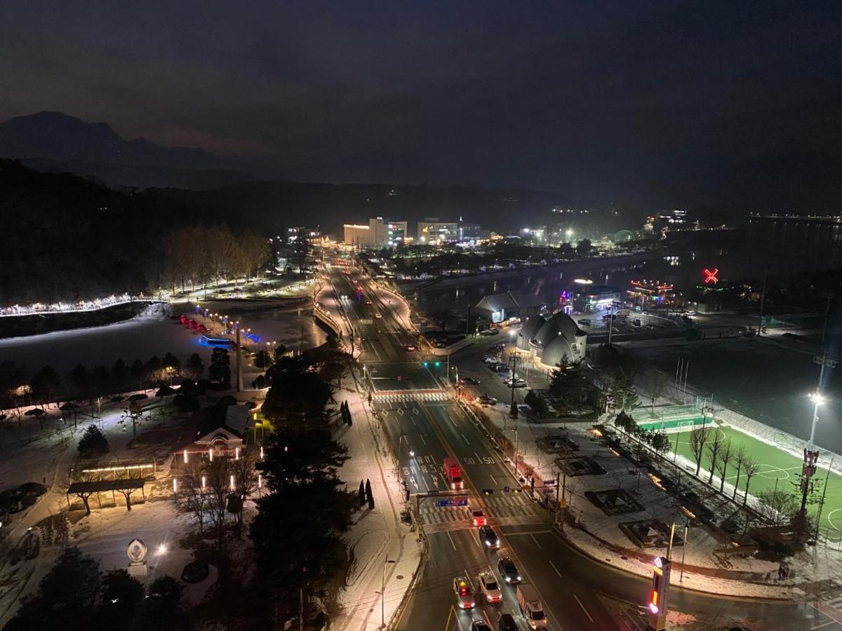 Chuncheon Eston Hotel Екстериор снимка